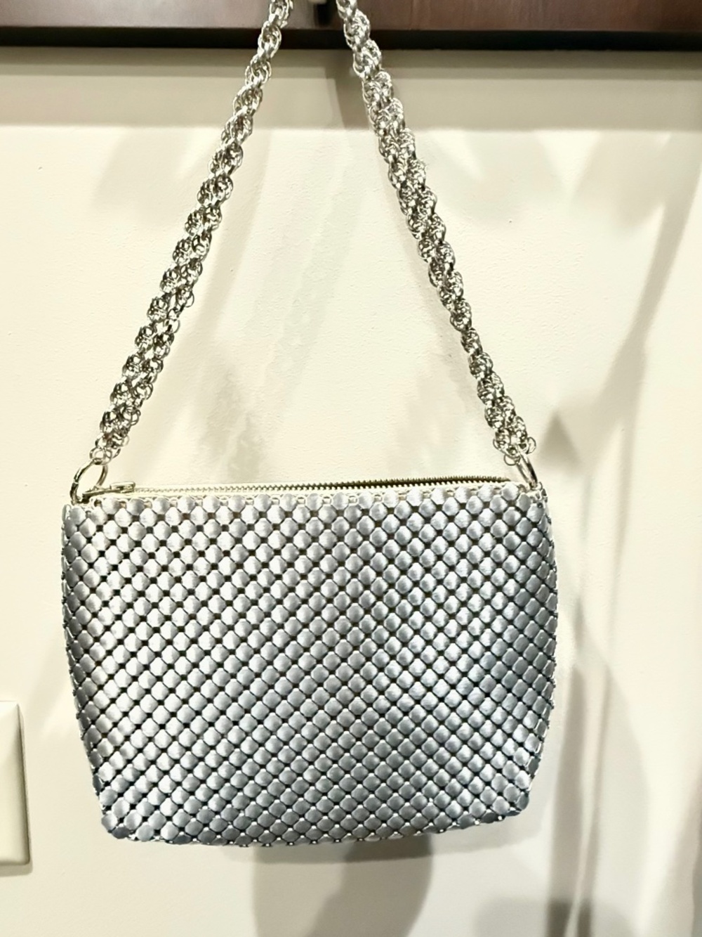 WHITING AND DAVIS METAL MESH HANDBAG, SILVER